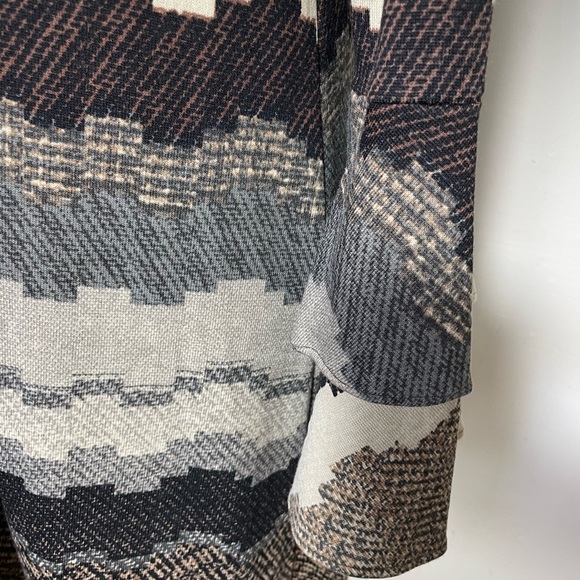 Madison Leigh Dress - Picture 5 of 9